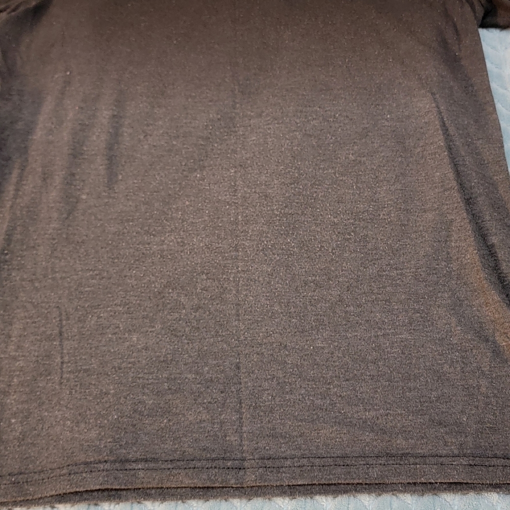 Ladies Top - Picture 3 of 6